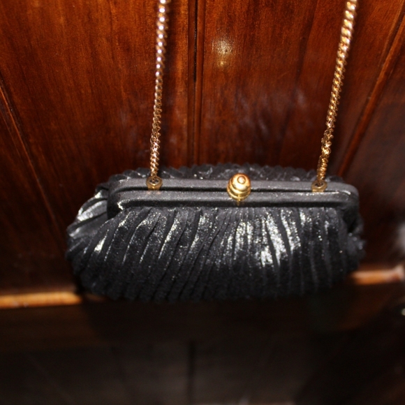 Formal Purse - Picture 4 of 15
